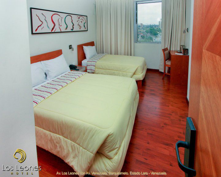 Hotel Los Leones Barquisimeto Екстер'єр фото